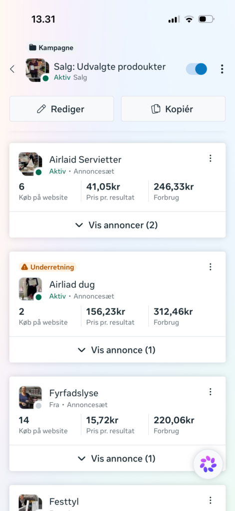 Meta Ads annoncesæt-oversigt der viser forskellig pris pr. resultat for forskellige produkter i samme kampagne